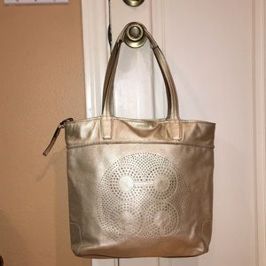 🌙Champagne gold coach bag (real leather) 💫